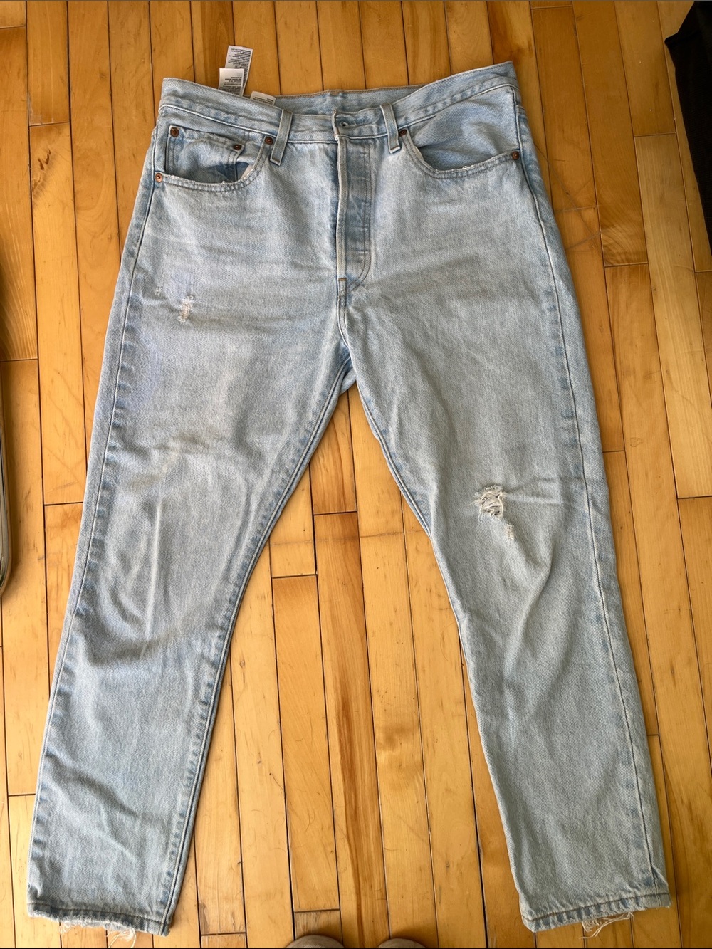 Women’s Levi’s 501 size 32